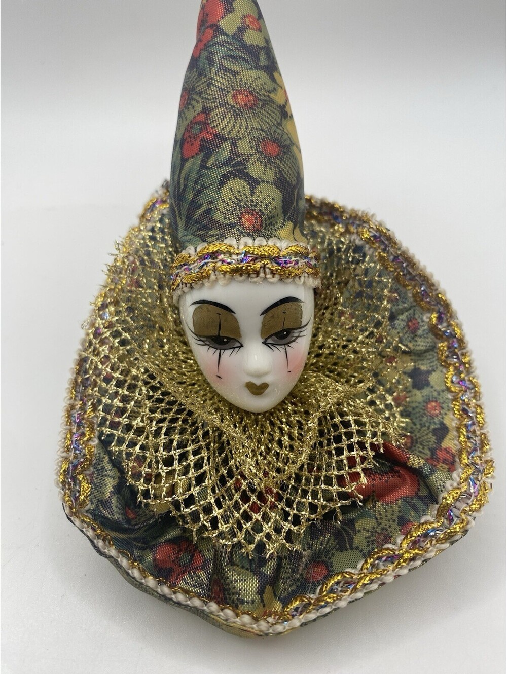 VINTAGE Mardi Gras Mask Refrigerator Magnets:Green-red Hat & Ruffles Gold Trim